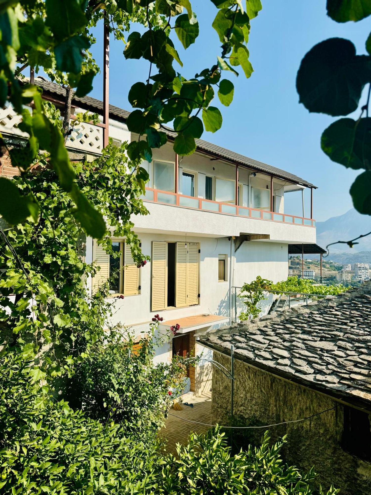 Guesthouse Shtino Gjirokaster Ngoại thất bức ảnh
