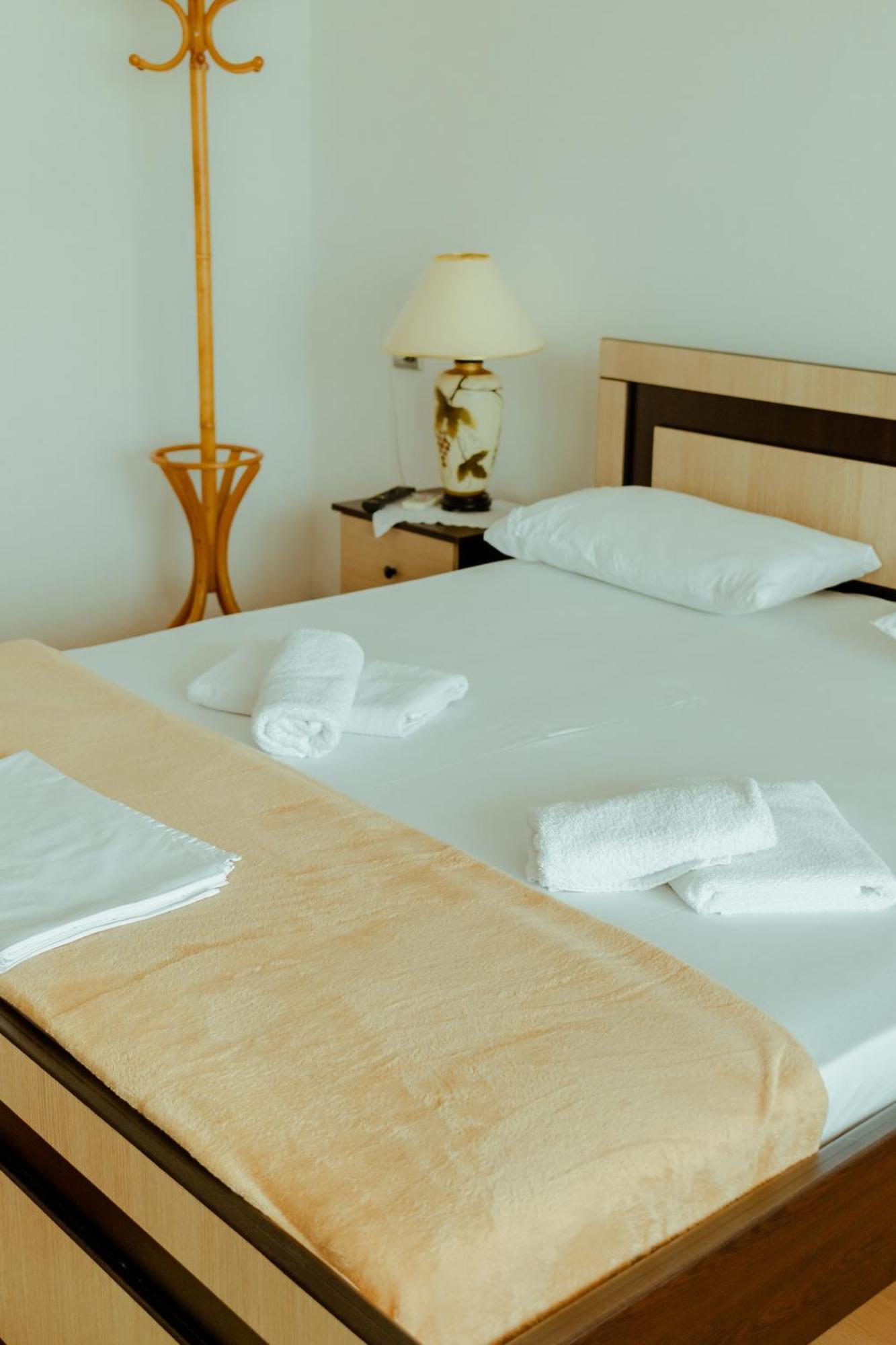 Guesthouse Shtino Gjirokaster Ngoại thất bức ảnh