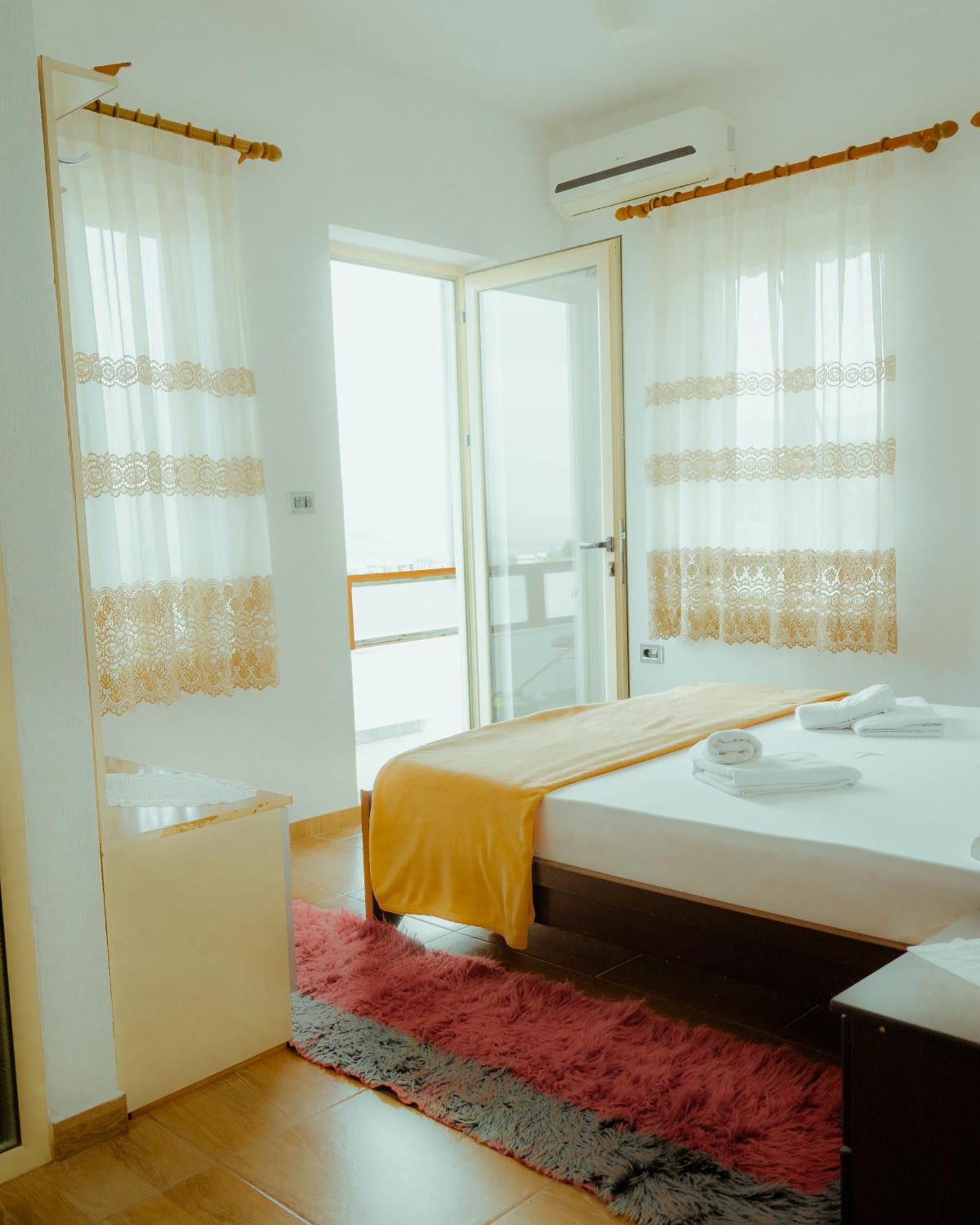 Guesthouse Shtino Gjirokaster Ngoại thất bức ảnh